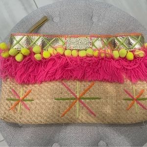 Lilly Pulitzer Clutch - worn 2 times - great condition